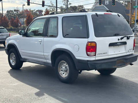1999 Ford Explorer Sport