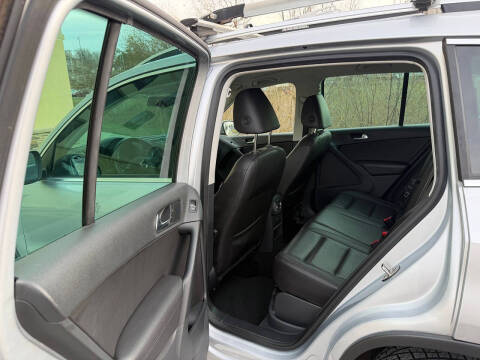 2014 Volkswagen Tiguan SE 4Motion