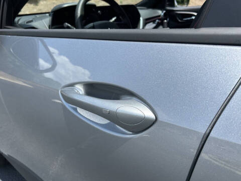 2025 Chevrolet Trax RS