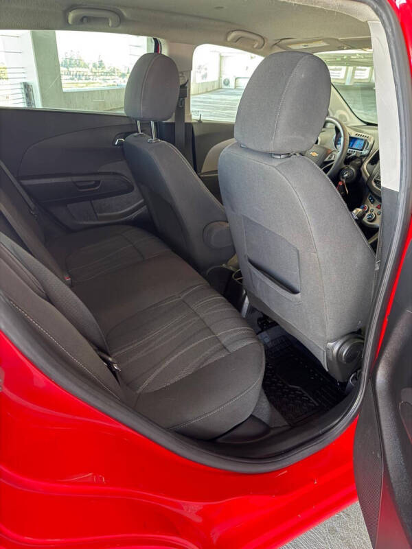 2014 Chevrolet Sonic LT Auto