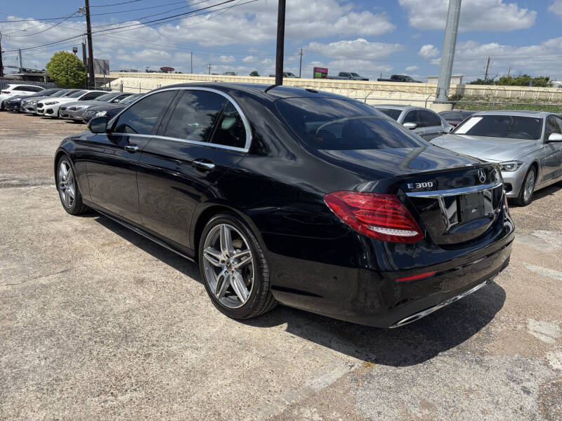 2018 Mercedes-Benz E-Class E 300