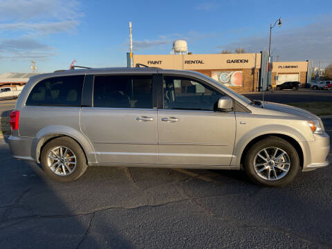 2014 Dodge Grand Caravan for sale at Tiger Auto Sales in Guymon OK