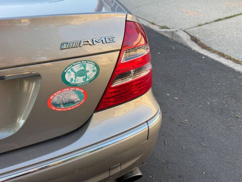 2005 Mercedes-Benz E-Class E 55 AMG