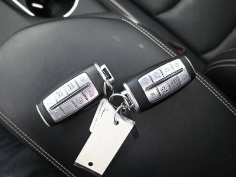 2023 Genesis Electrified GV70