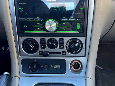 2005 Mazda MX-5 Miata