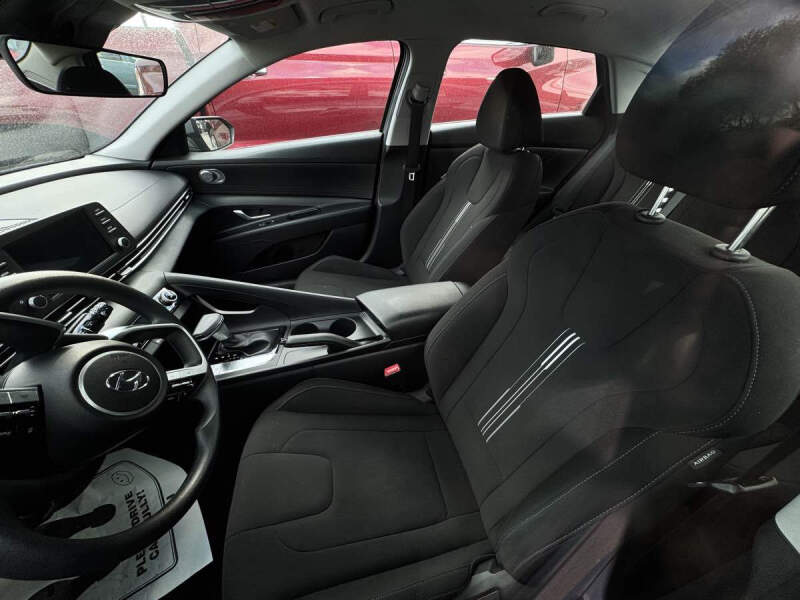 2023 Hyundai Elantra