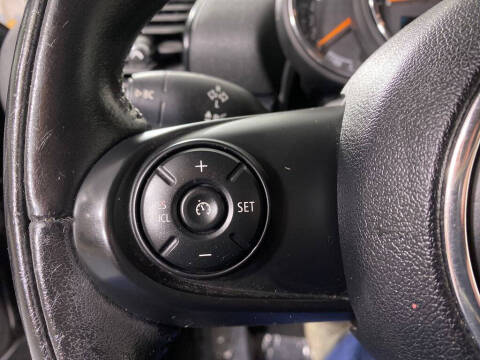 2017 MINI Clubman Cooper