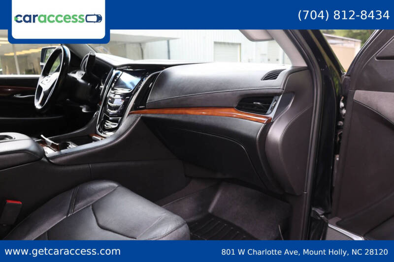 2018 Cadillac Escalade Luxury