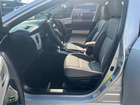 2017 Toyota Corolla LE