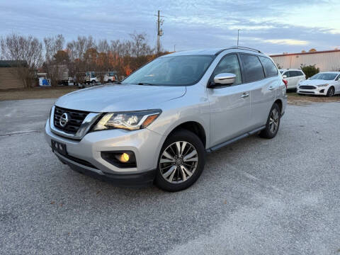 2020 Nissan Pathfinder SL