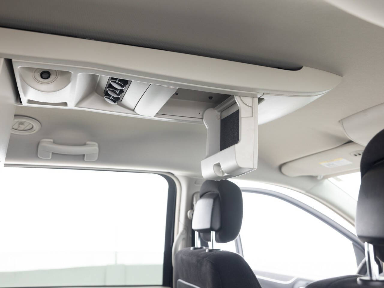 Used Car 2011 Chrysler Town And Country  Touring 4dr Mini Van For Sale Under $10,000 In Coal City, Illinois