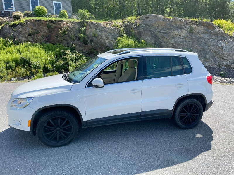 2011 Volkswagen Tiguan SE 4Motion