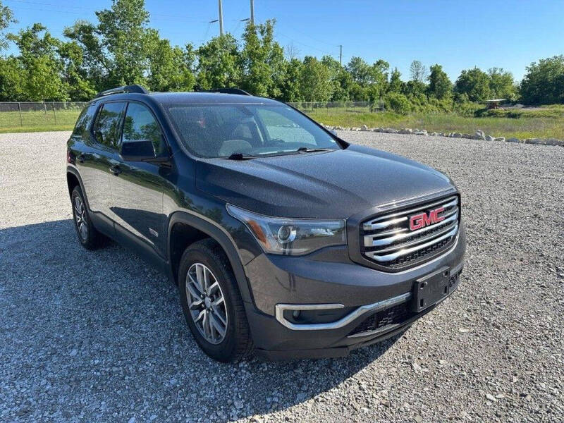 2017 GMC Acadia SLE-2