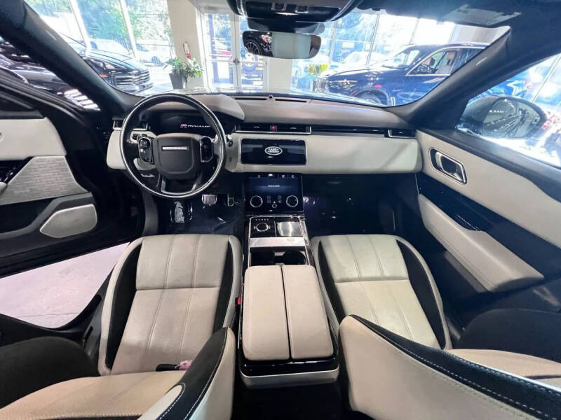 2019 Land Rover Range Rover Velar P250 R-Dynamic SE
