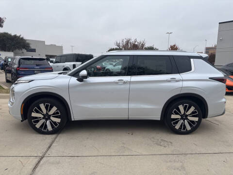 2026 Mitsubishi Outlander SEL