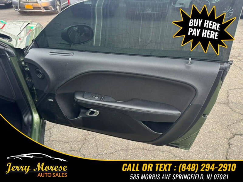 2020 Dodge Challenger SXT