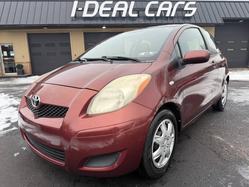 2010 Toyota Yaris Base's photo