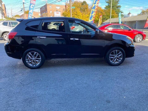 2010 Nissan Rogue S Krom