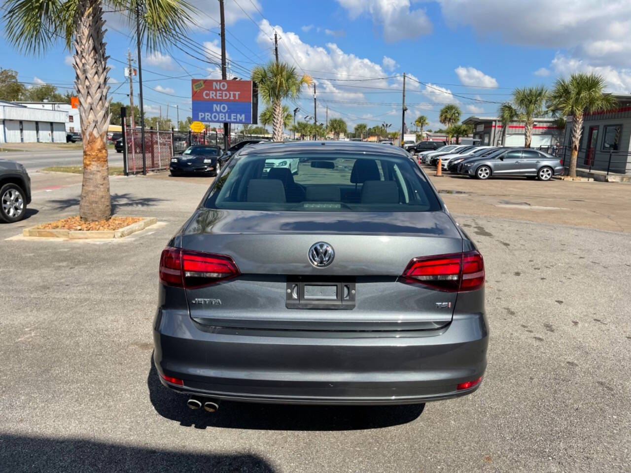 2017 Volkswagen Jetta for sale at SMART CHOICE AUTO in Pasadena, TX