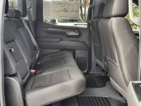 2026 GMC Sierra 1500 Elevation Standard