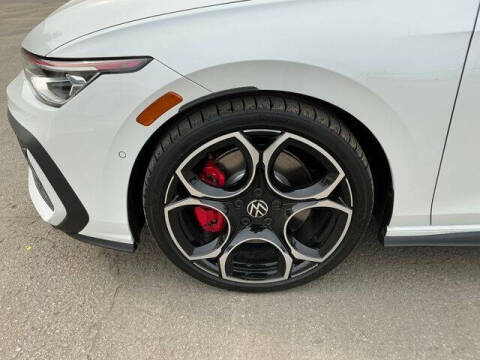 2025 Volkswagen Golf GTI Autobahn