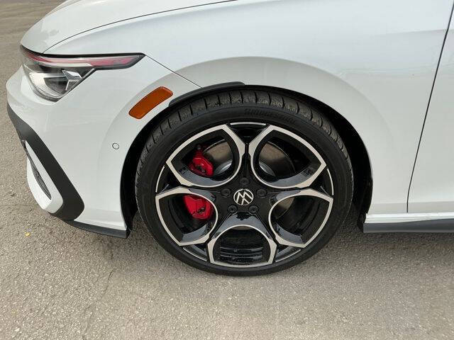 2025 Volkswagen Golf GTI Autobahn