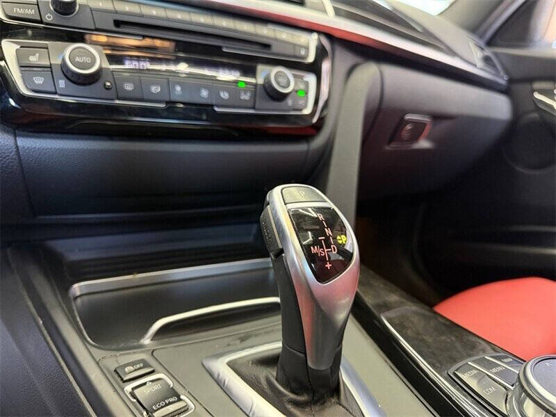 2018 BMW 3 Series 330i