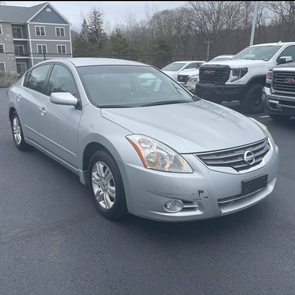 2011 Nissan Altima for sale at H and A Auto LLC in Waterbury, CT