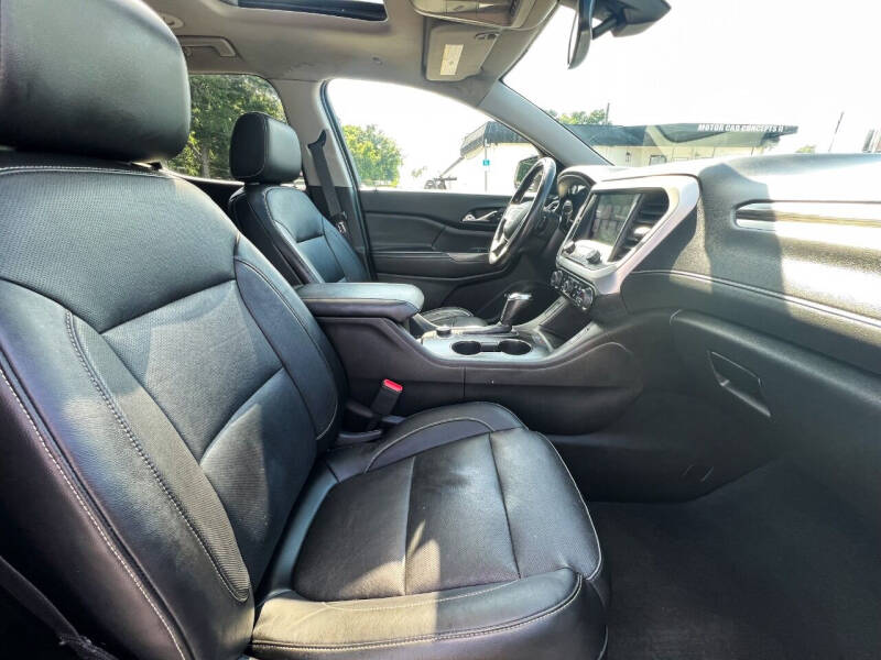 2018 GMC Acadia SLT-1