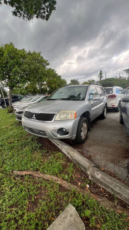 2011 Mitsubishi Endeavor LS