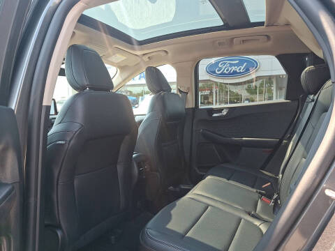 2020 Ford Escape SEL