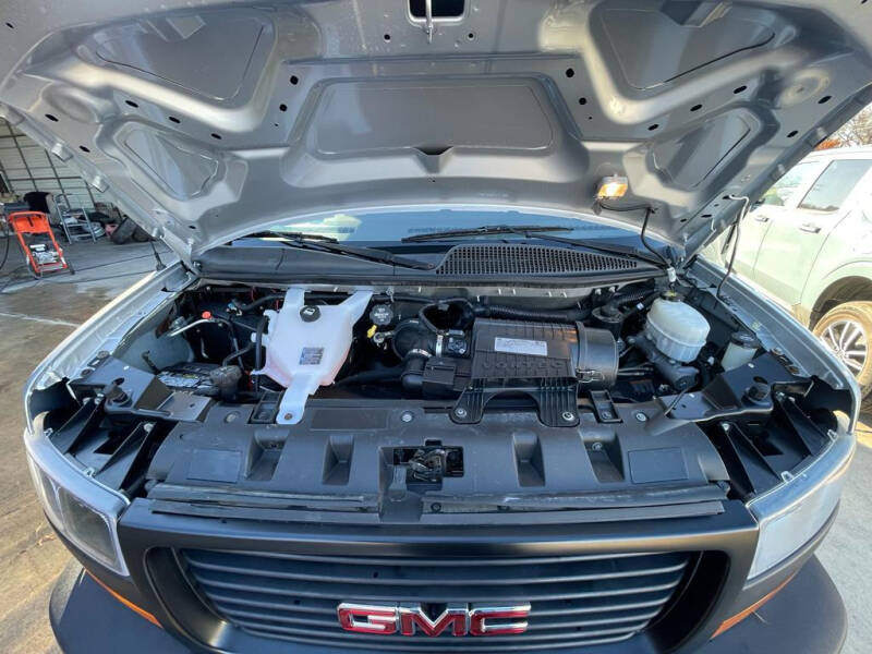 2018 GMC Savana 2500