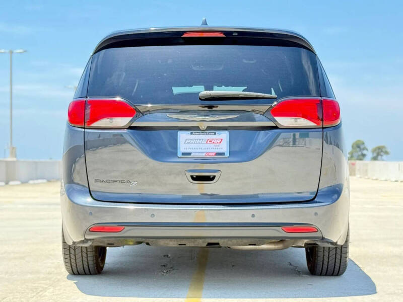 2019 Chrysler Pacifica Touring Plus