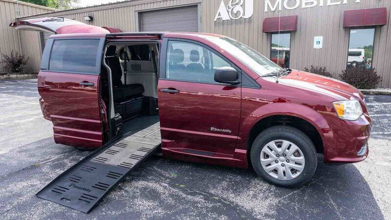 2020 Dodge Grand Caravan SE's photo