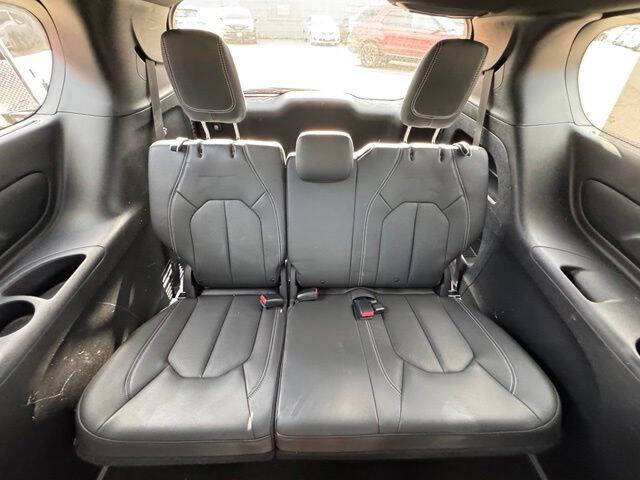 2020 Chrysler Pacifica Touring L