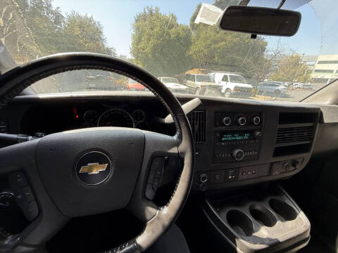 2020 Chevrolet Express 2500