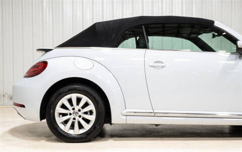 2017 Volkswagen Beetle Convertible 1.8T S