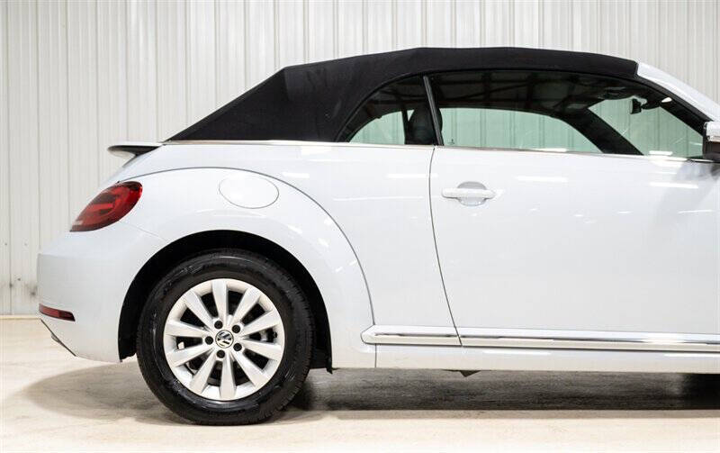 2017 Volkswagen Beetle Convertible 1.8T S