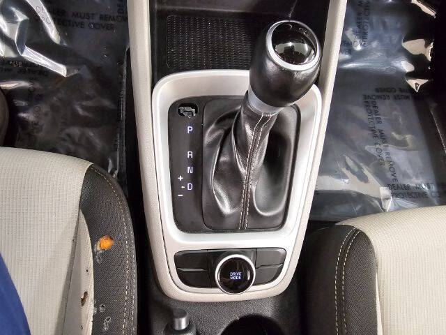 2021 Hyundai Venue SEL