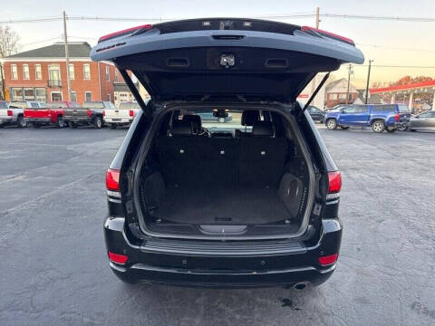 2019 Jeep Grand Cherokee Laredo