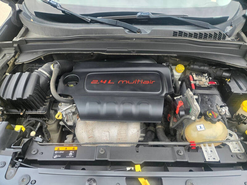 2016 Jeep Renegade Trailhawk