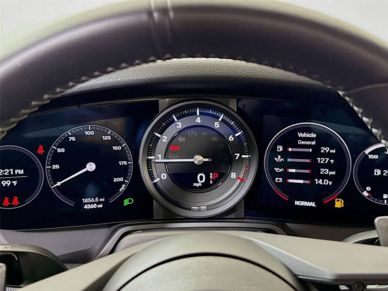 2022 Porsche 911 Carrera 4 GTS