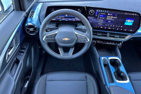 2026 Chevrolet Equinox EV LT 2