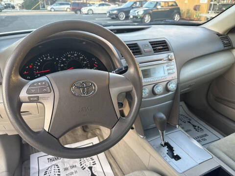 2009 Toyota Camry LE