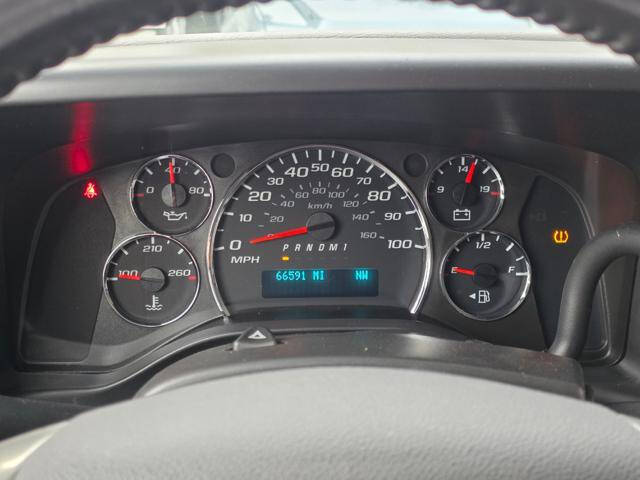 2017 Chevrolet Express LT 2500