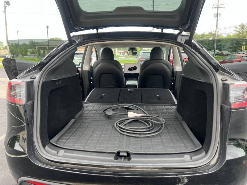 2023 Tesla Model Y Long Range