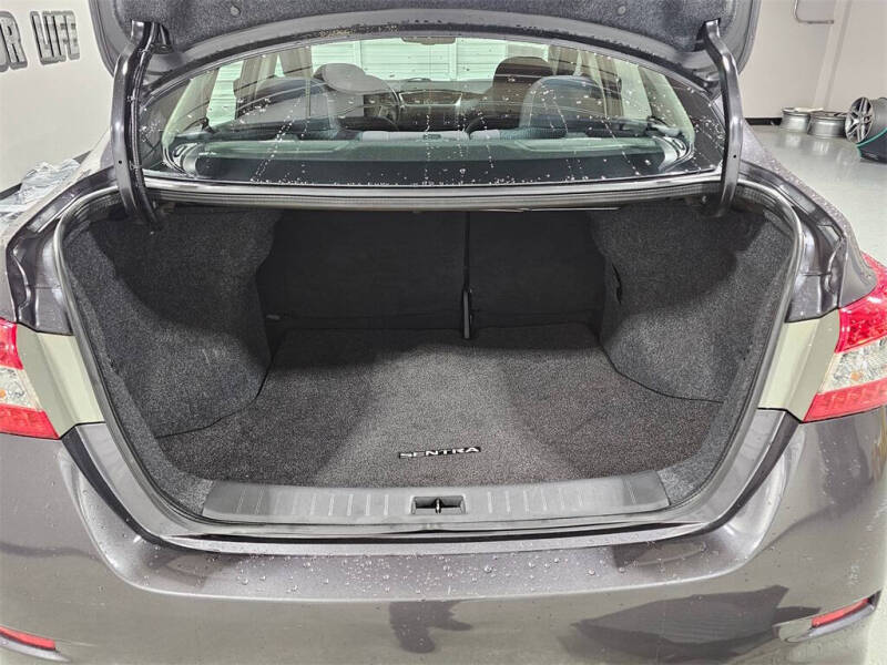 2013 Nissan Sentra SR