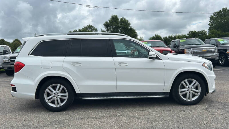 2015 Mercedes-Benz GL-Class GL 550 4MATIC