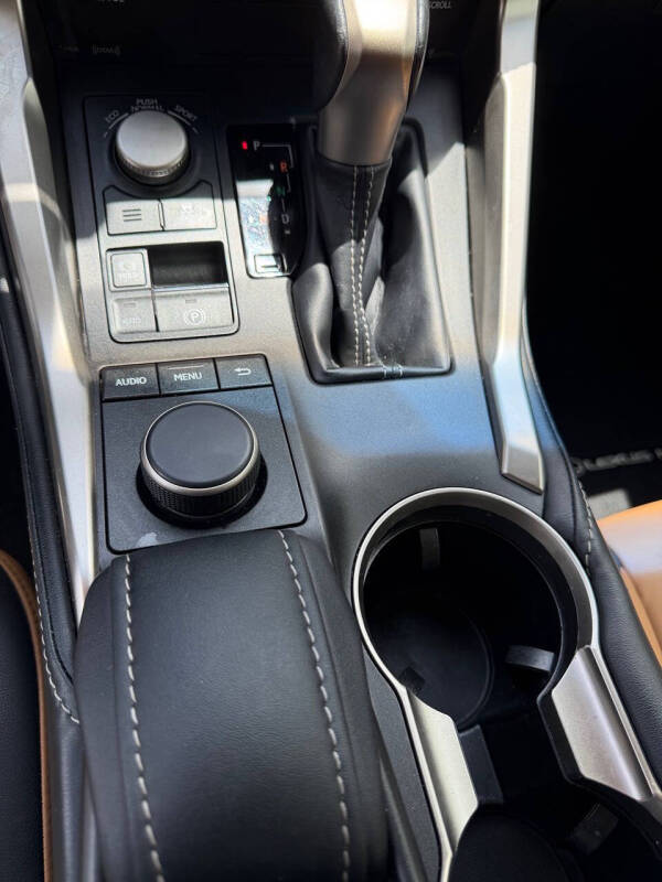 2016 Lexus NX 200t