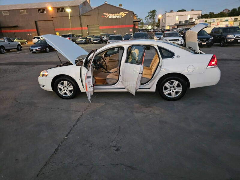 2008 Chevrolet Impala null photo 14